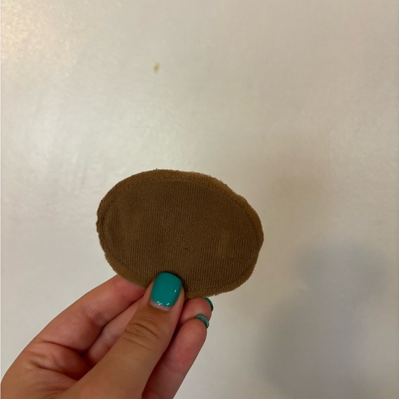 Disney Marvel Guardians of the Galaxy Groot Shoulder Magnet - Picture 3 of 3